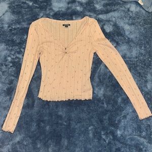 Wild fable, thin long sleeve flowery shirt